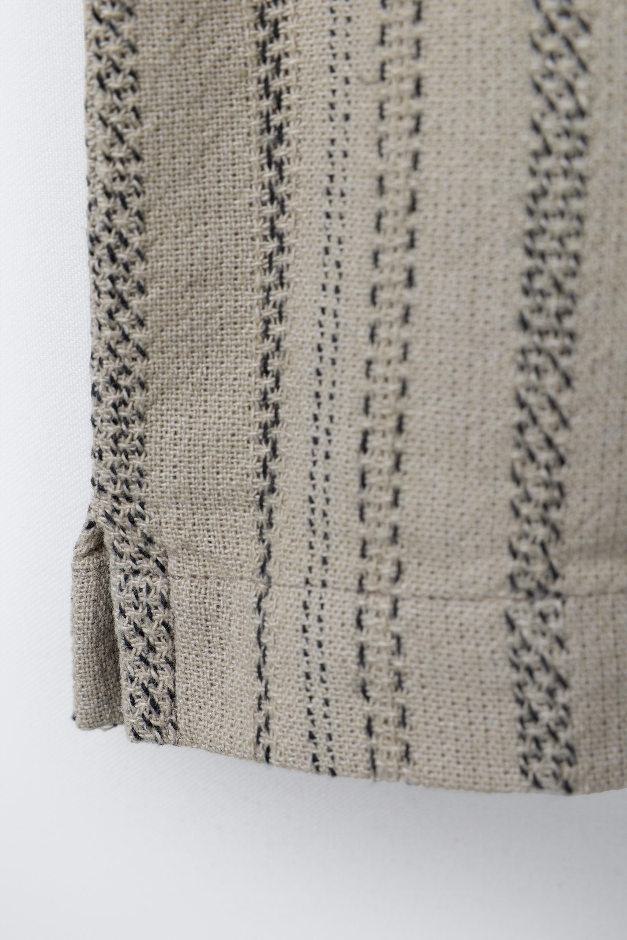 TEXTURED STRIPED SHIRT